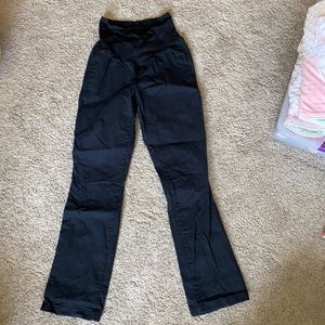 Old navy black maternity pants